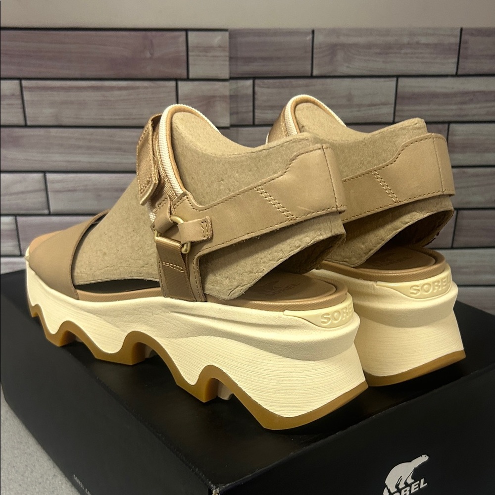 New NWT Sorel Kinetic Impact Y-Strap High Sandal Women's size 12 Honest Beige/Ho - Picture 7 of 9